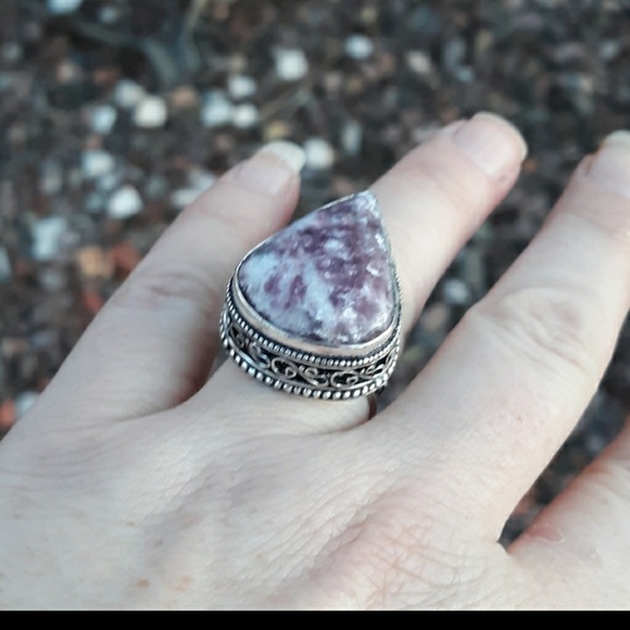 New Lepidolite Antique Design 925 Silver Ring. - Picture 4 of 8